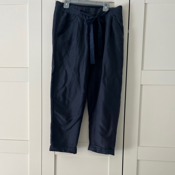 Aritzia - Wilfred Capri Pant - Picture 2 of 2